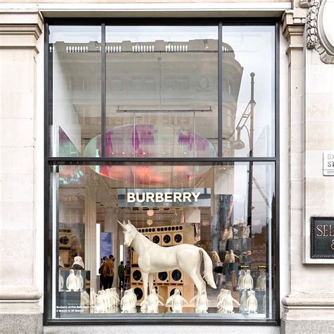 selfridges burberry bags|department stores that sell Burberry.